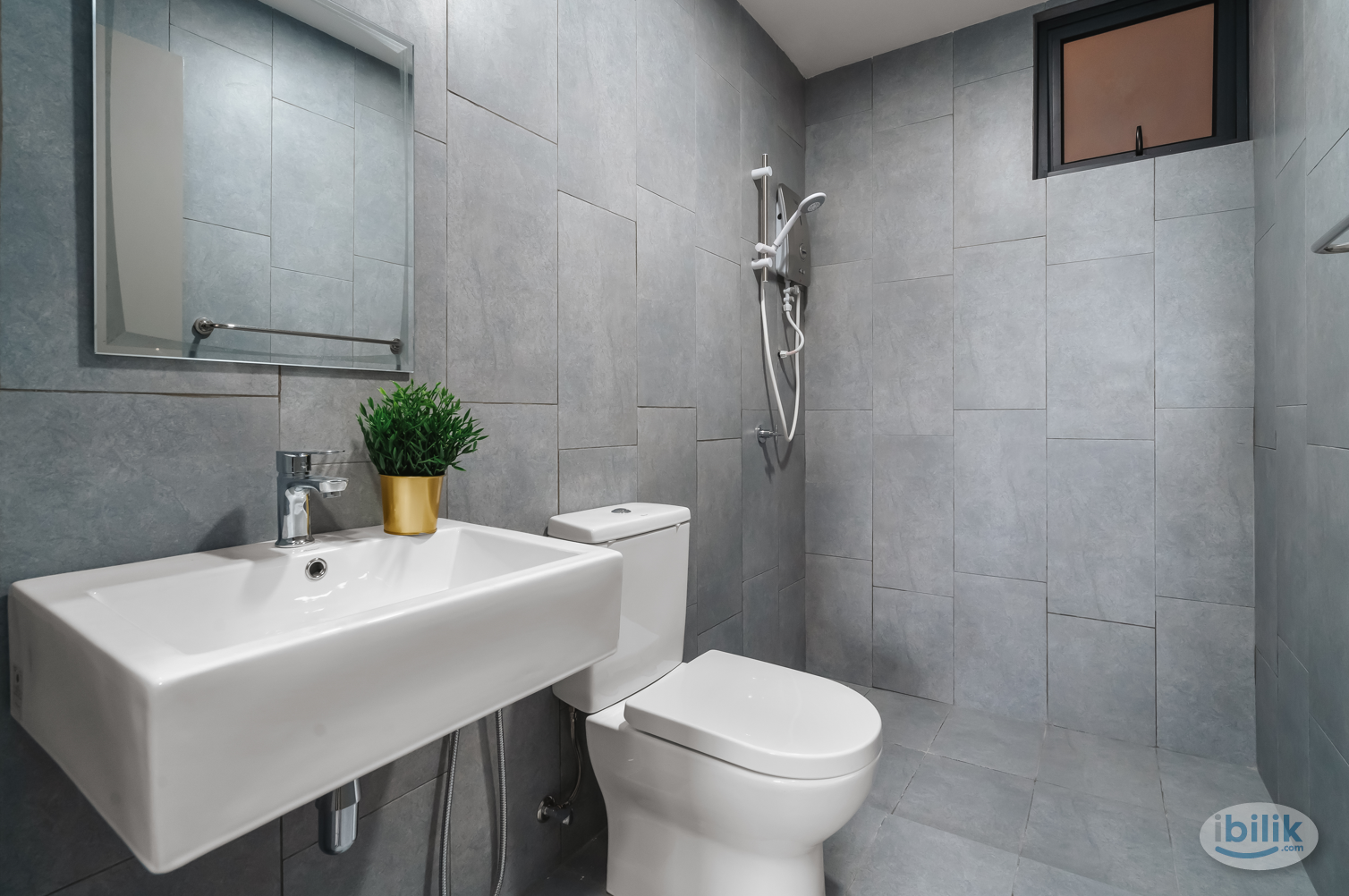 Inclusive fully furnish room - Image 3