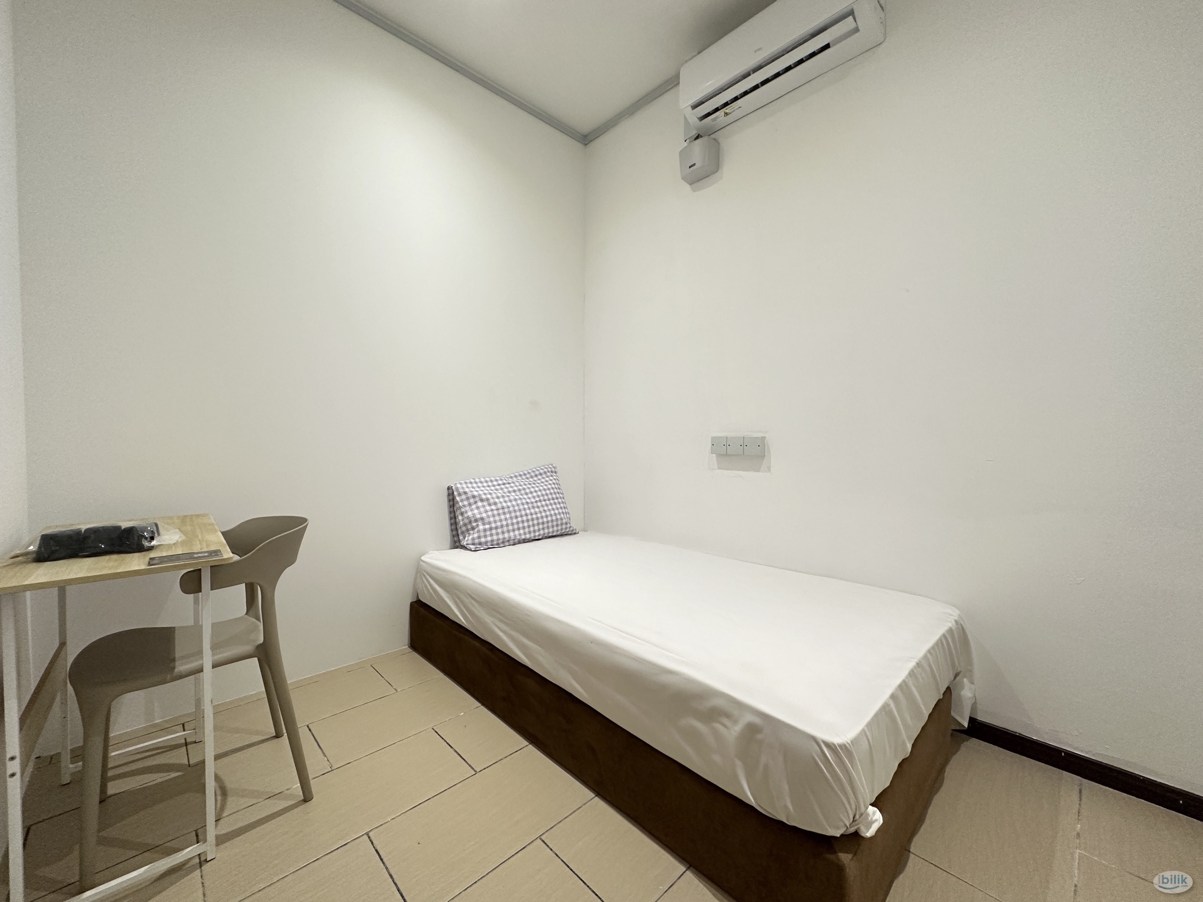 LIMITED TIME OFFER‼️ Bajet Furnished Room for Rent near LRT UiTM Shah Alam - Image 5