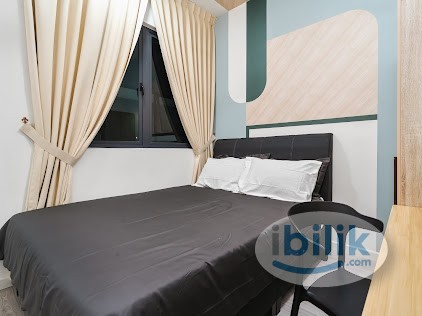 Exclusive Fully Furnished Private Medium Room, Walking Distance MRT - Image 1