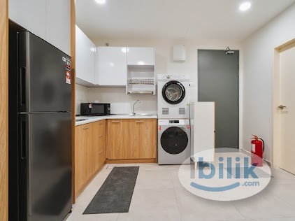 Exclusive Fully Furnished Private Medium Room, Walking Distance MRT - Image 4