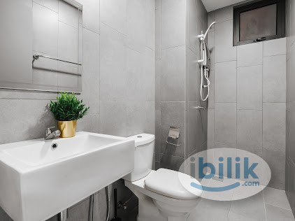 Exclusive Fully Furnished Private Medium Room, Walking Distance MRT - Image 5