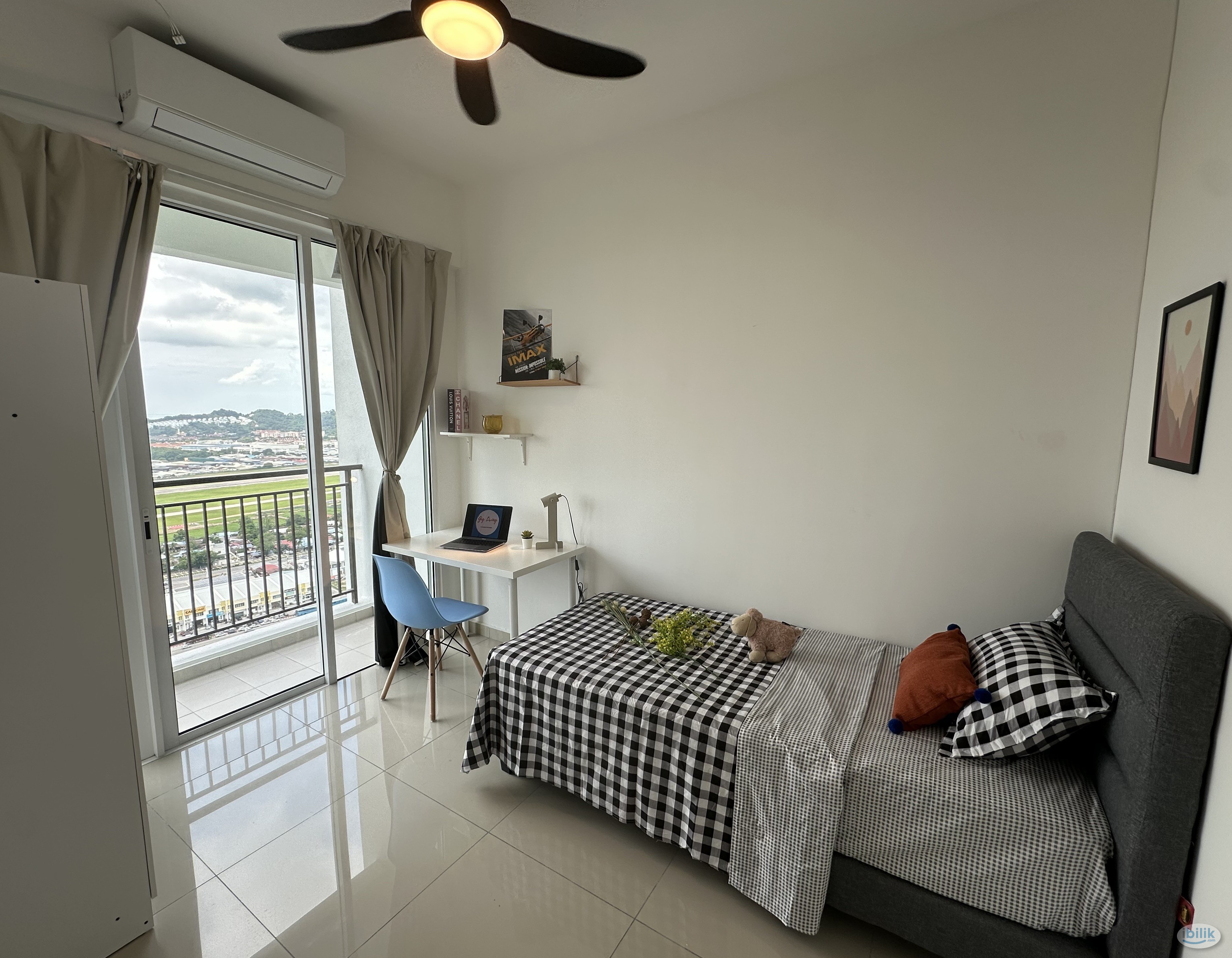 Balcony Single Room at Havana Beach Residences, Bayan Lepas - Image 1