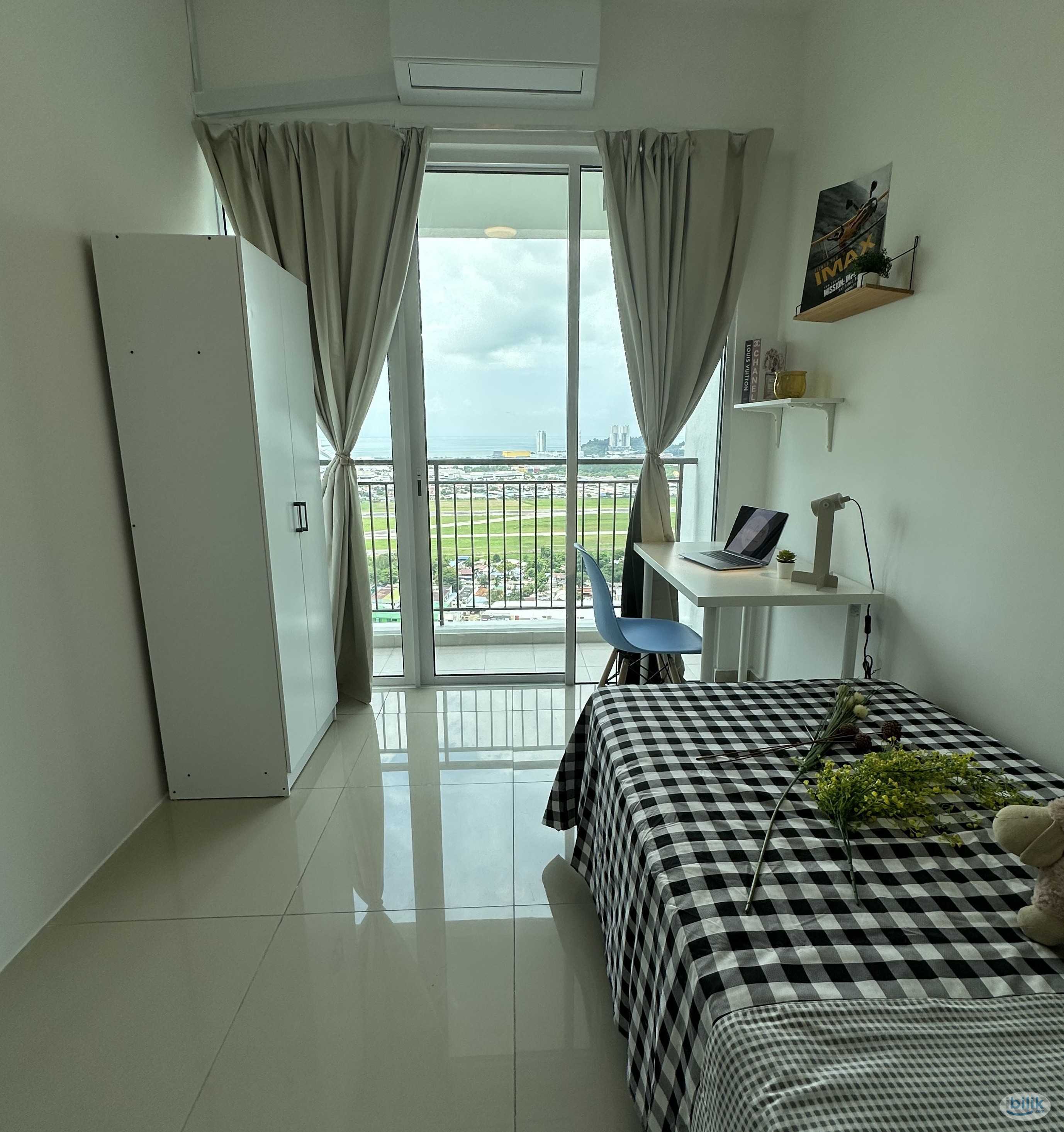 Balcony Single Room at Havana Beach Residences, Bayan Lepas - Image 4
