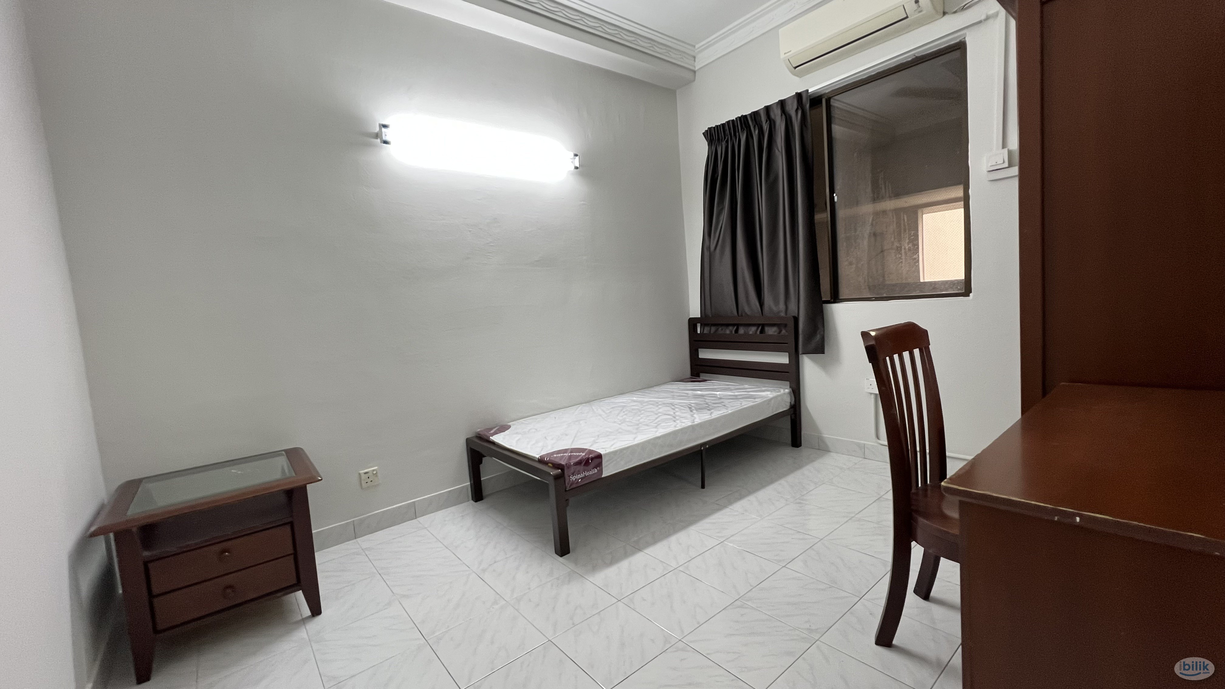 Lagoon View Female Room For Rent - Image 1