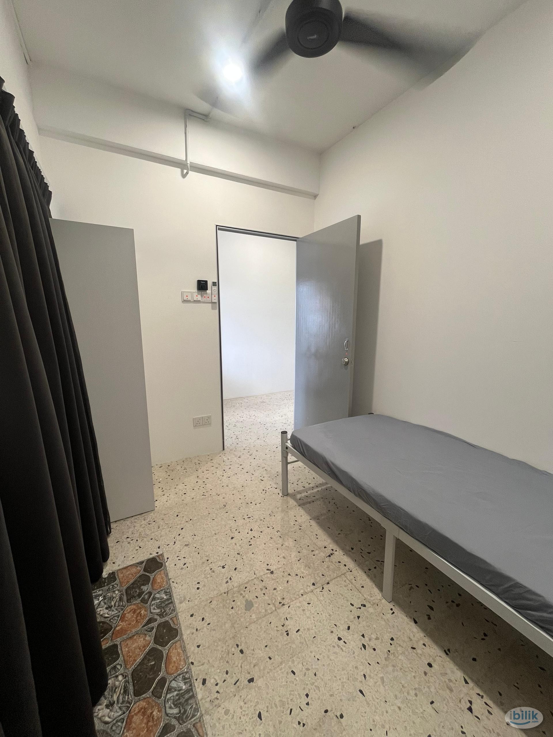 🔥 HOT Deal! | 🏡 Room @ Jalan Bukit Candan | 🚆 8 Mins MRT KENTONMEN - Image 2
