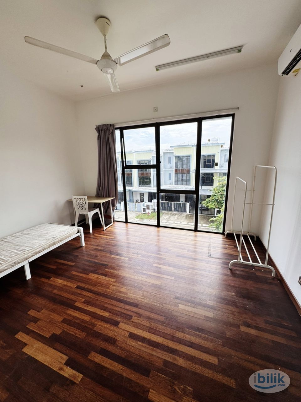 ‼️NON SHARING! Clean and Affordable Middle Room at Setia Utama‼️ - Image 1