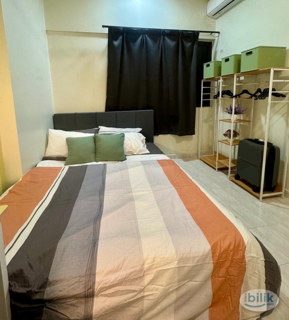 Middle Room at Bukit Jambul, Penang @ Victoria Heights - Image 2