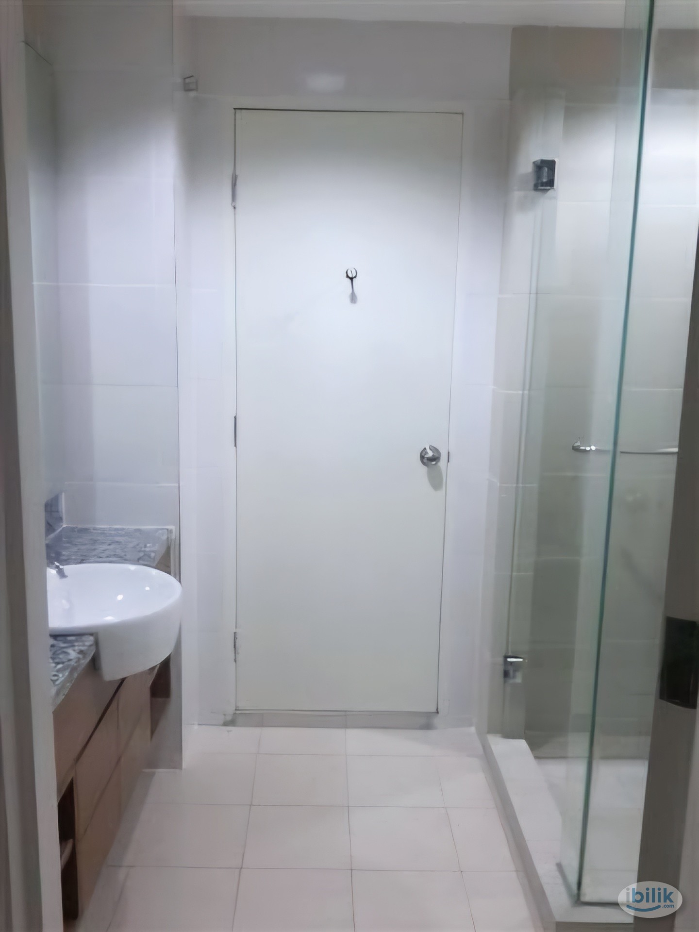 All Female House Middle Room(With 24 Hrs Security+Utility) 15 Mins To KLCC/Mid Valley/PJ at Lakefields Sungei Besi KL - Image 2