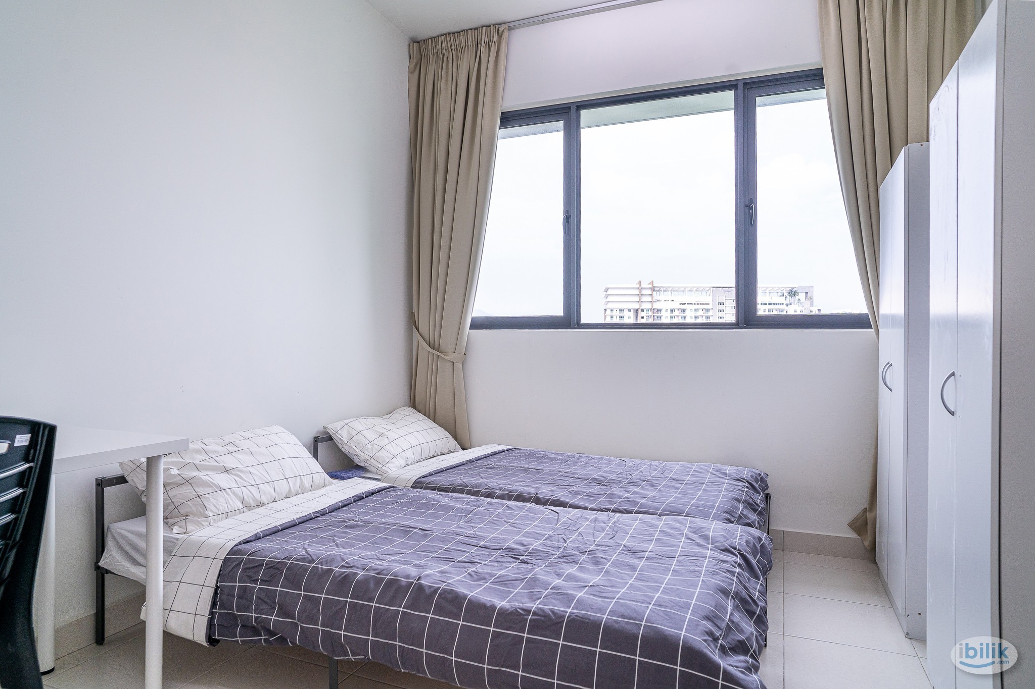 Master Room at One Foresta include carpark, Bayan Lepas, Penang - Image 1