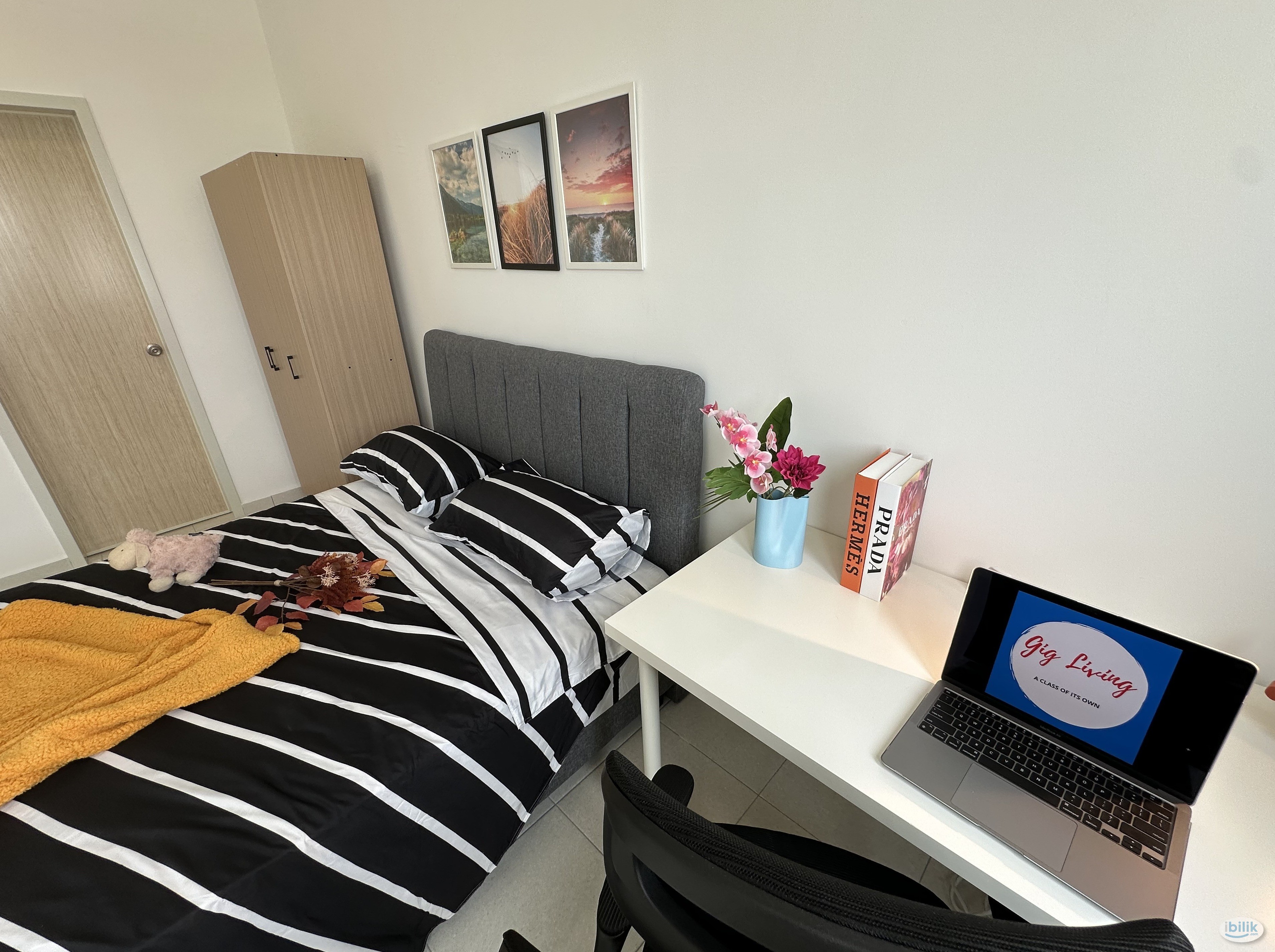 Newly Renovated Master Room at Havana Beach Residences, Bayan Lepas - Image 4