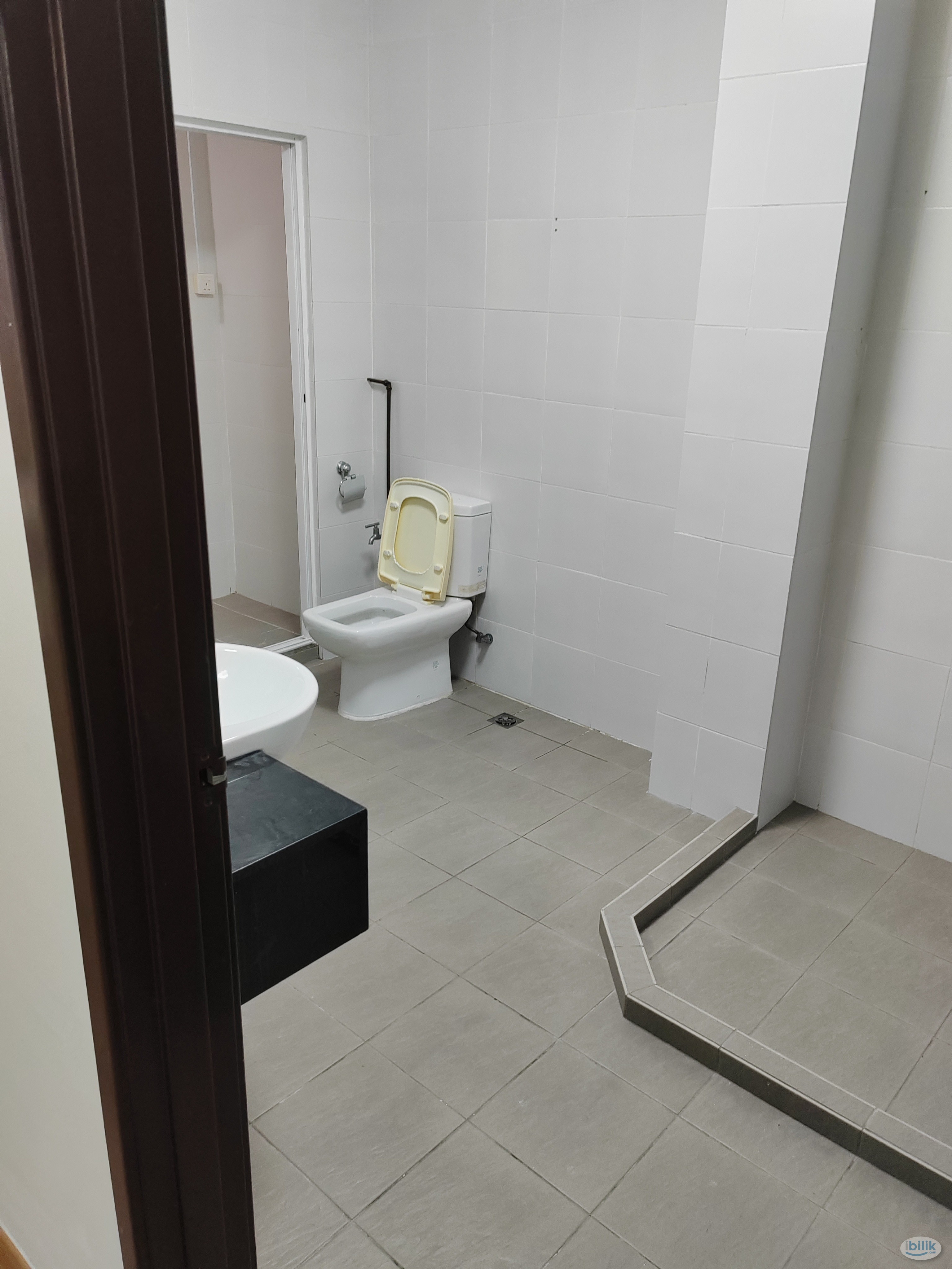 Master room at Paya Terubong for Rent - Image 2