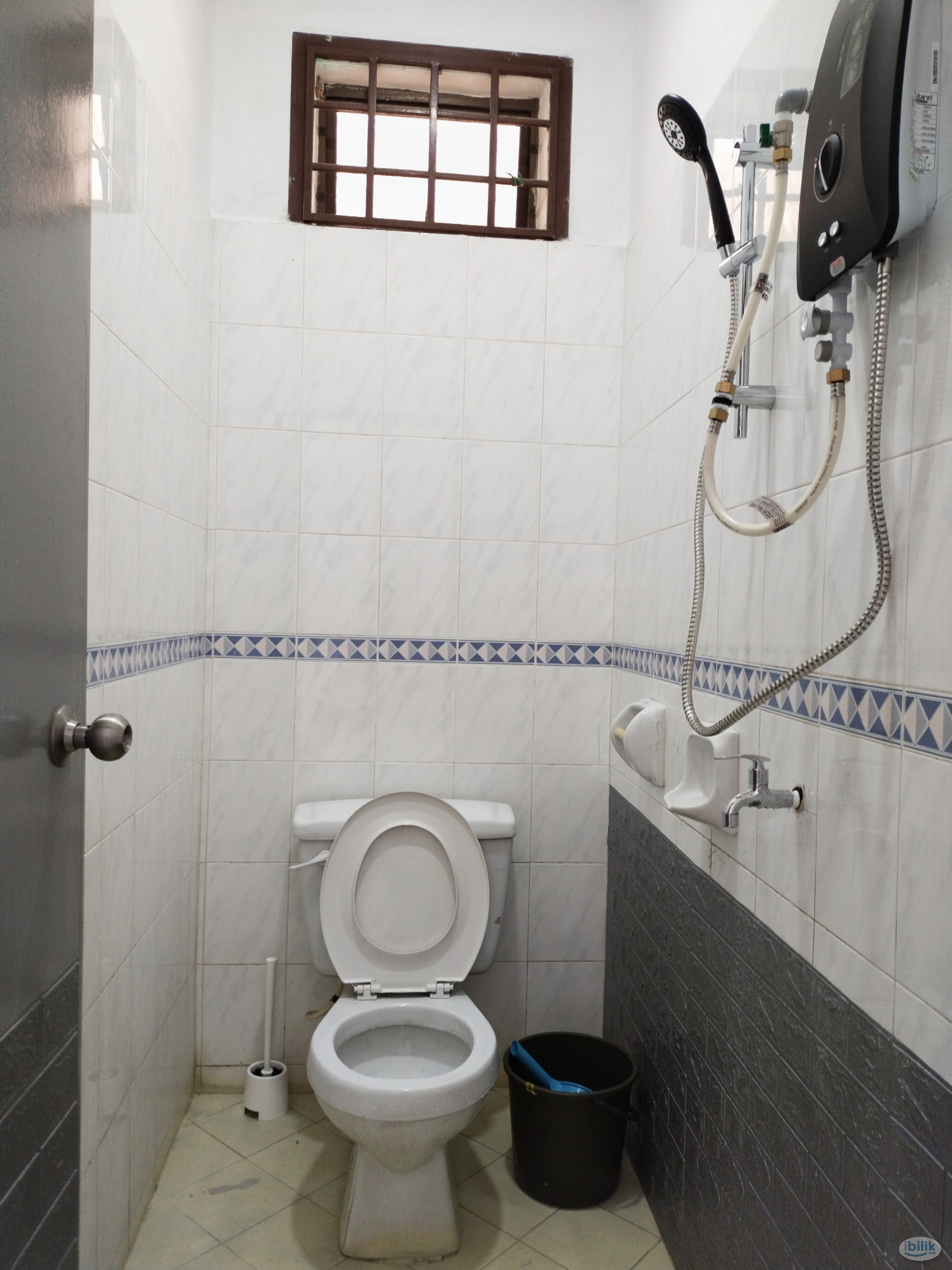 Single Room at Taman Mount Austin, Johor Bahru - Image 3