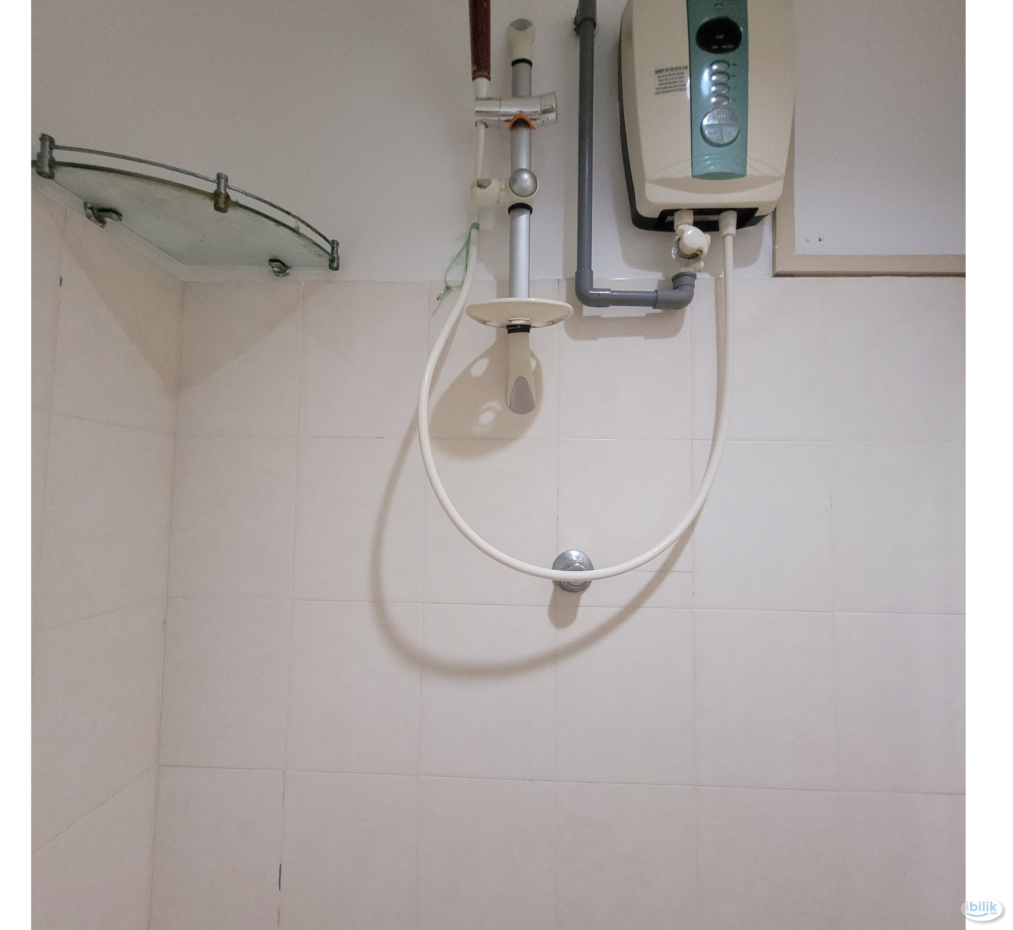 Single Room at Palm Spring, Kota Damansara - Image 4