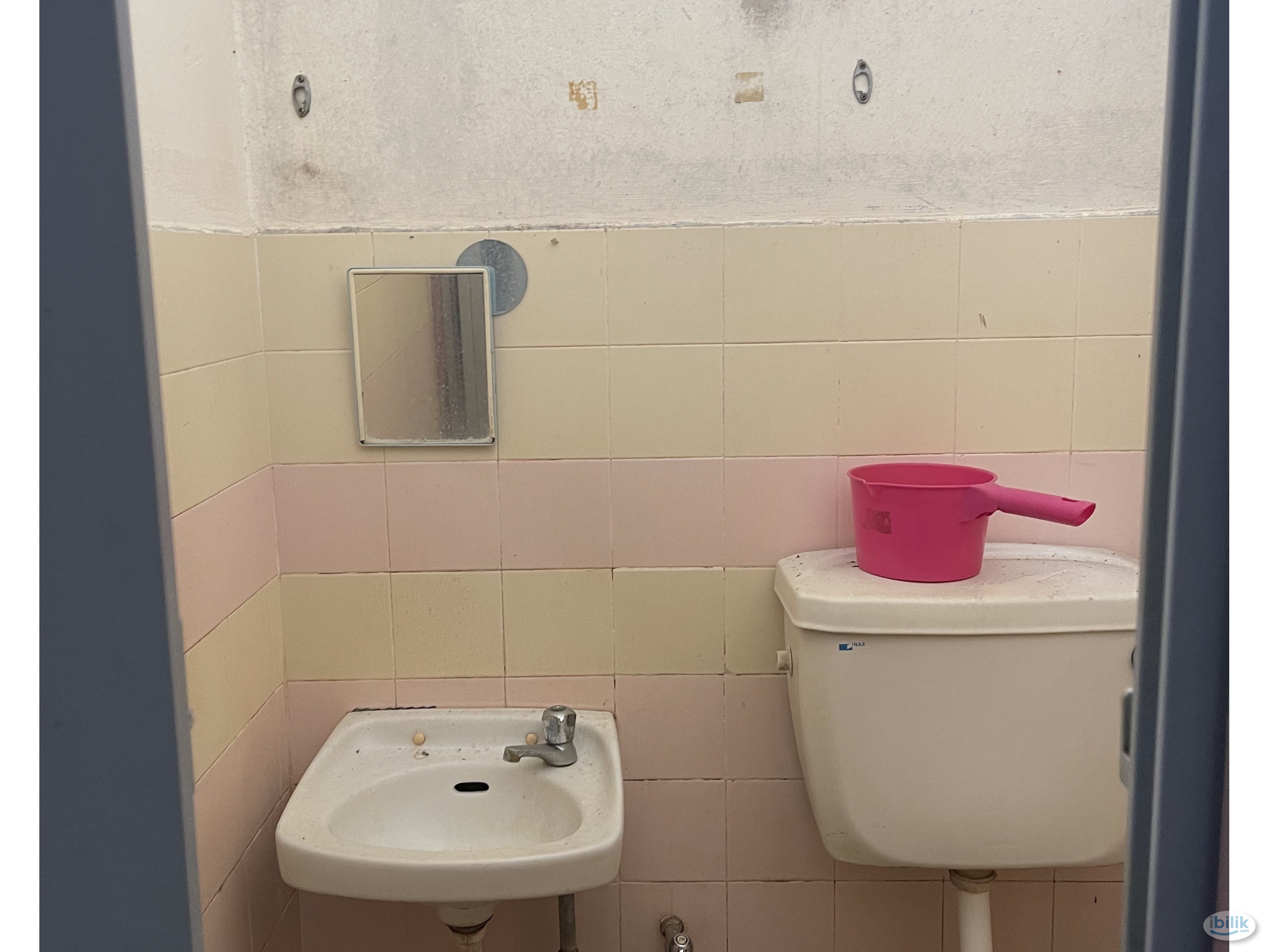 BILIK UNTUK DISEWA, FLAT SRI KOLAM, PEREMPUAN SHJ - Image 5