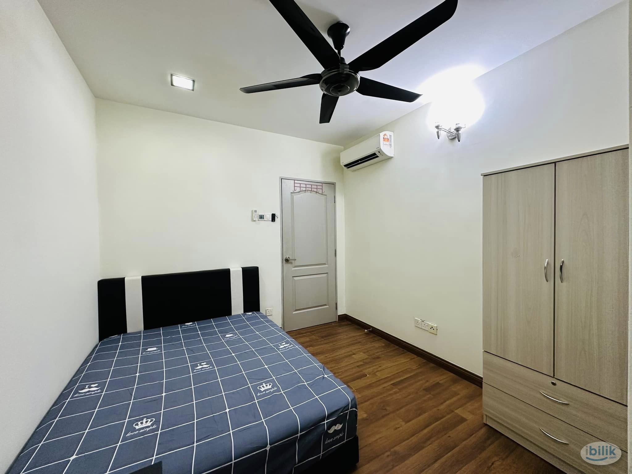 1 min Walk To LRT Station [2 Station to TRX]Cheras Middle Room at Seri Puteri, Bandar Sri Permaisuri - Image 2