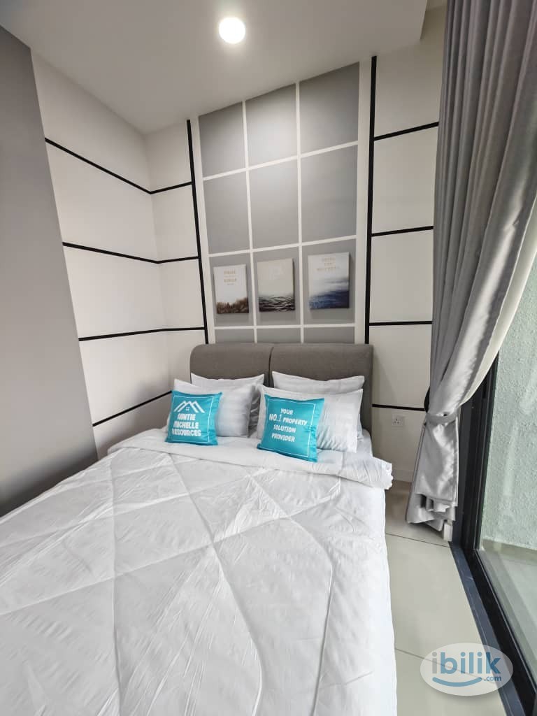 Middle Room with balcony at Unio Residence, Kepong - Image 5