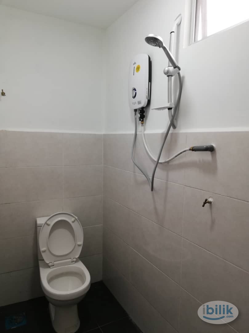 Female Single Room at Seksyen 13, Pangsapuri Perdana, Shah Alam, MSU - Image 2