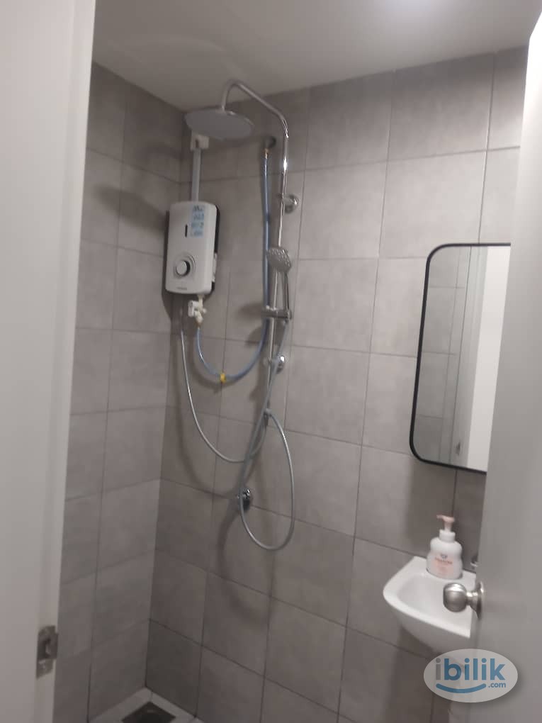 Single Room at One Equine, Seri Kembangan - Image 2