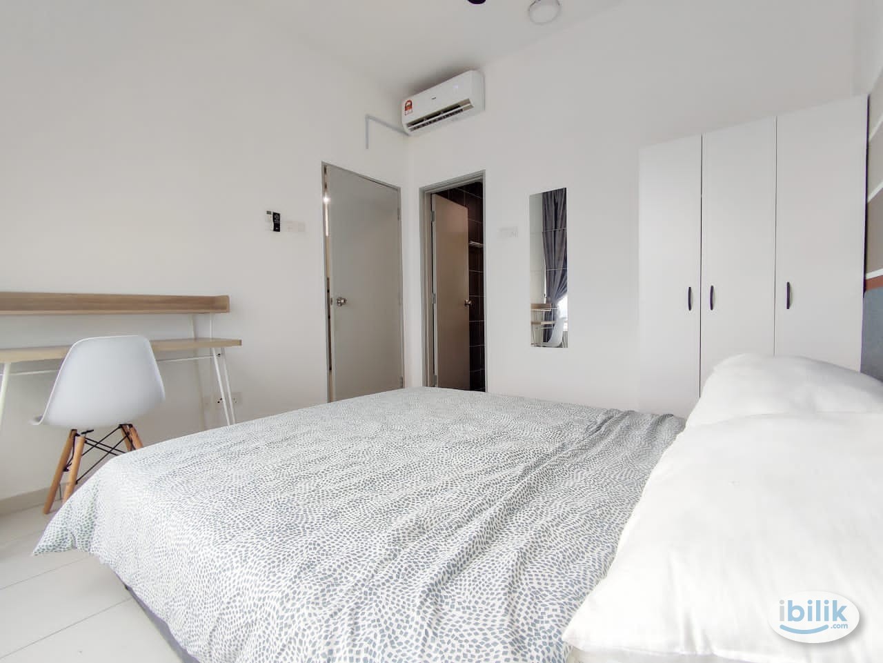 All Male‼️ Master Room (Cosmo) at The Zizz, Damansara Damai - Image 3