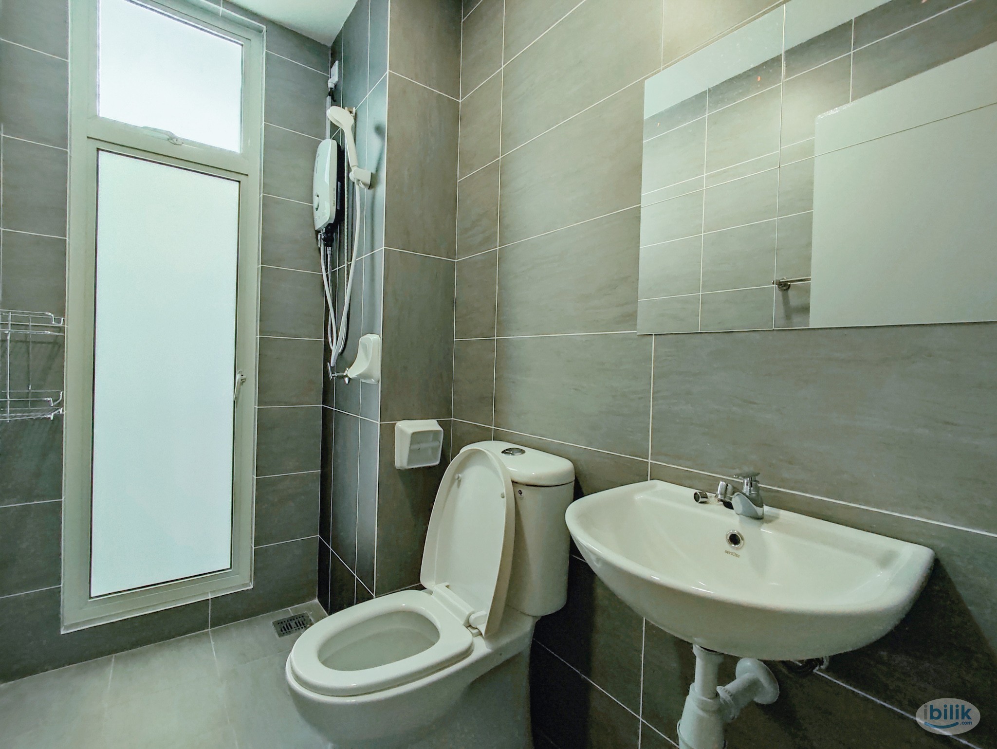 Low Deposit📍 All female (Single Room D_SEndlotUnit) at Residensi suasana damansara damai - Image 5