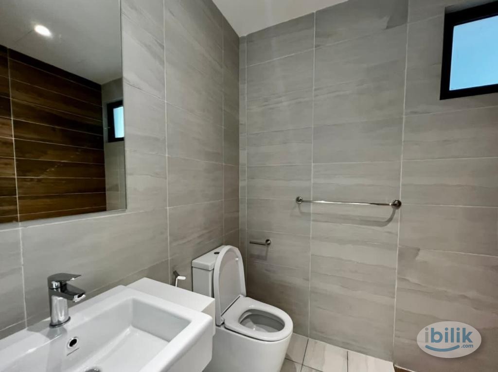 mix gender (Balcony Medium Room B_3BR) at Unio Residence Kepong - Image 5