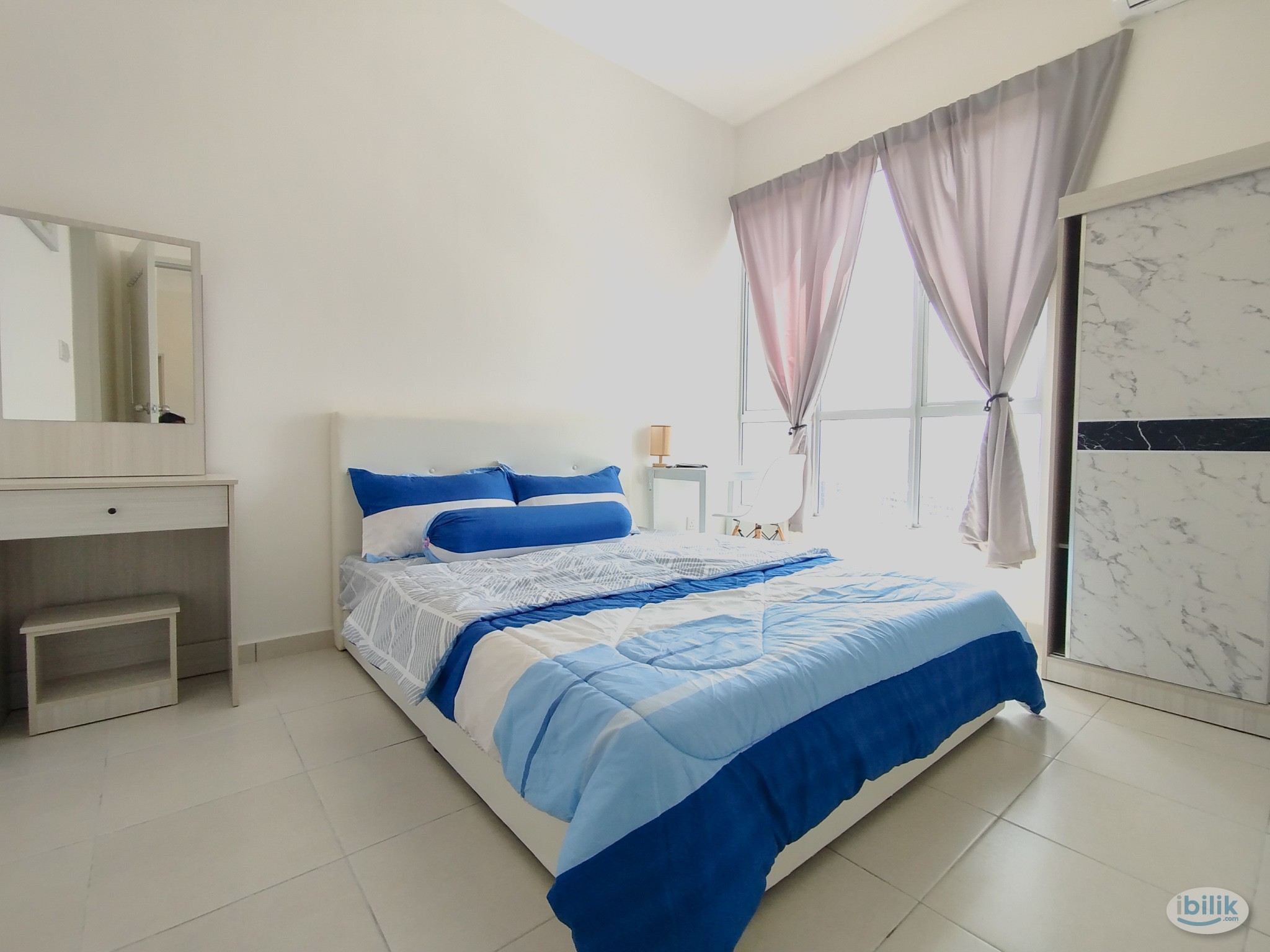 Low Deposit ‼️All Female (Master Room B w toilet) WIFI AirCond  Near LRT KTM BUS at Pixel City Bandar Sri Permaisuri Tun - Image 1