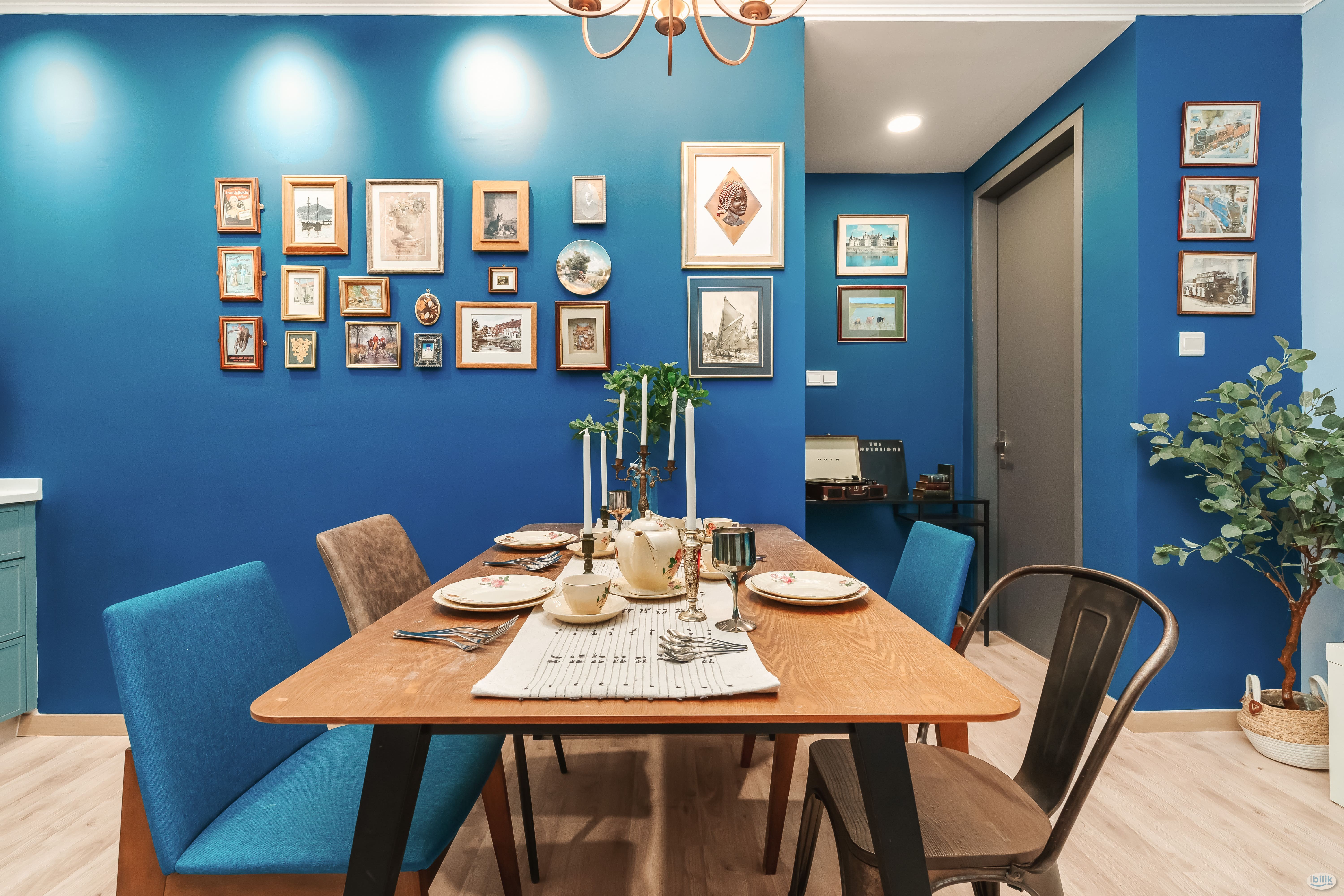 Master Room at Emporis, Kota Damansara - Image 5