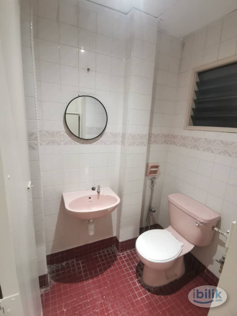 0 deposit room in chow kit near to HKL⭐. Private bathroom✅ walk 4 min to monorel chow kit🚶🚎 - Image 5