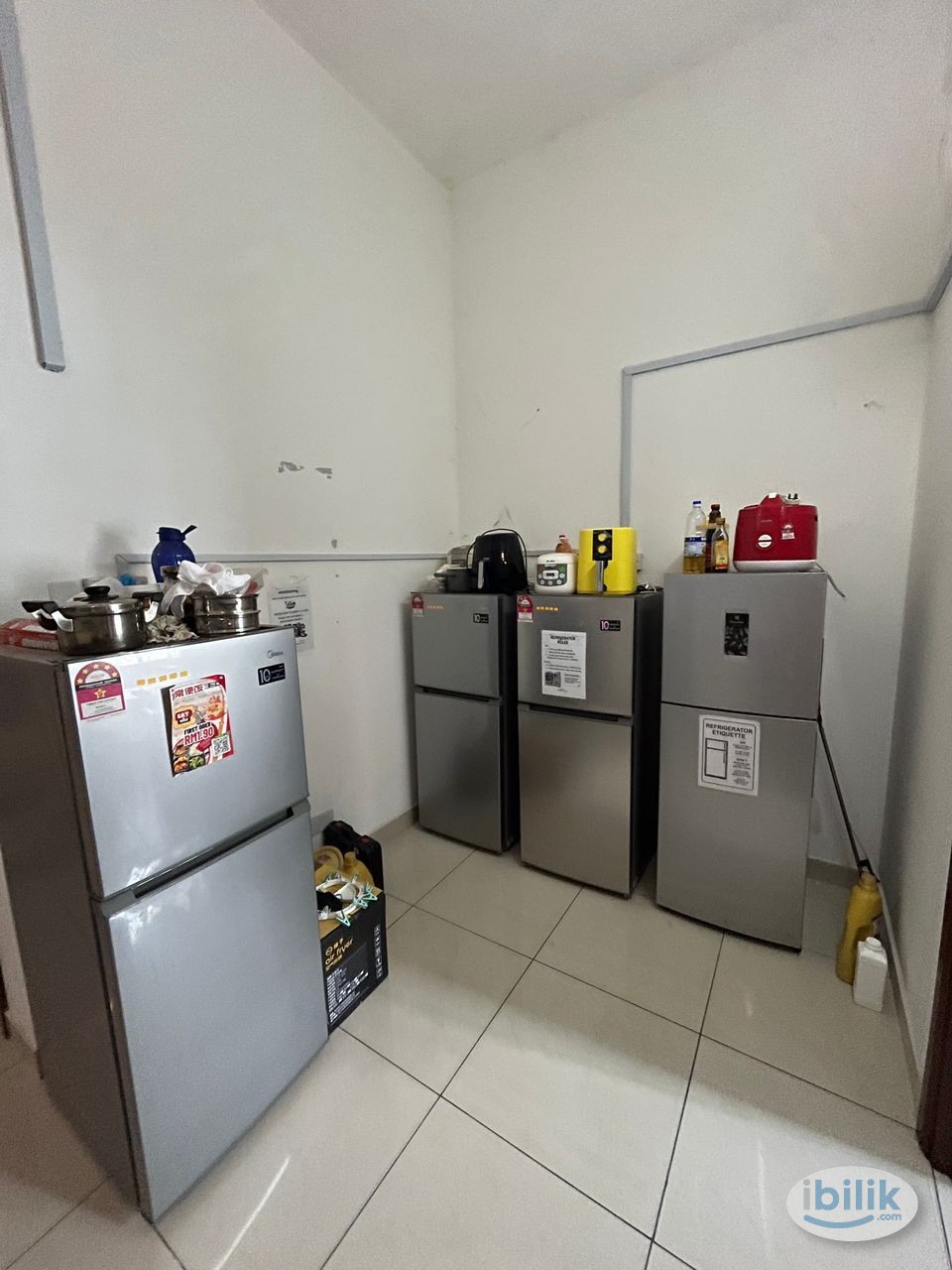 Single Room at Taman Paramount, 2 Min Walk to LRT Station - Image 4