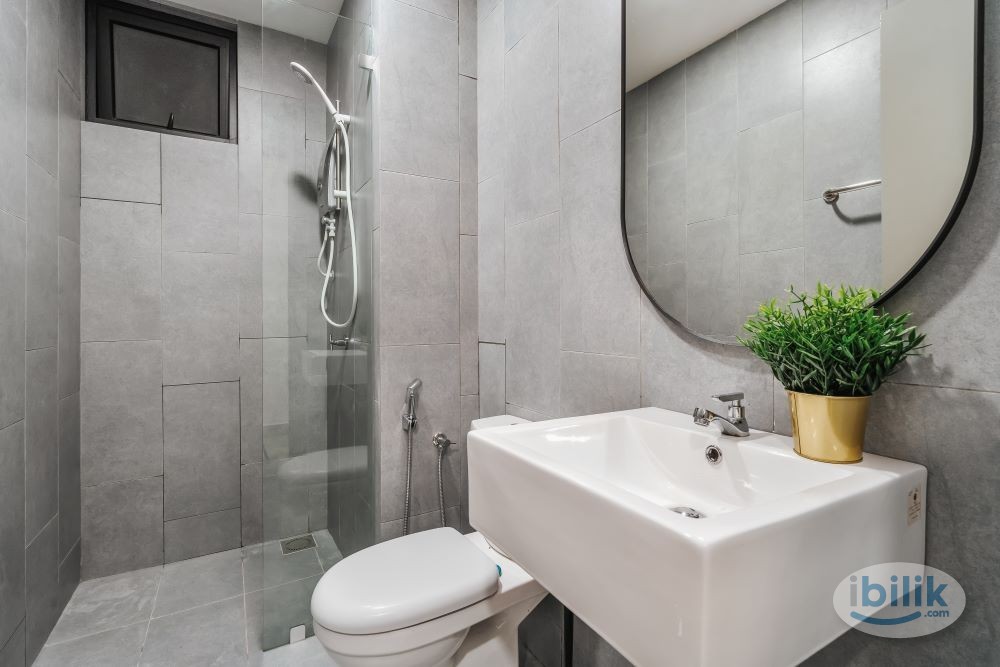 Exclusive Small Room M Vertica with fully furnished - Image 1