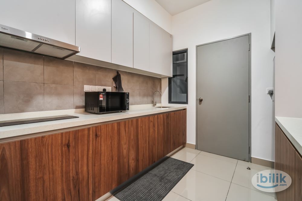 Exclusive Small Room M Vertica with fully furnished - Image 4