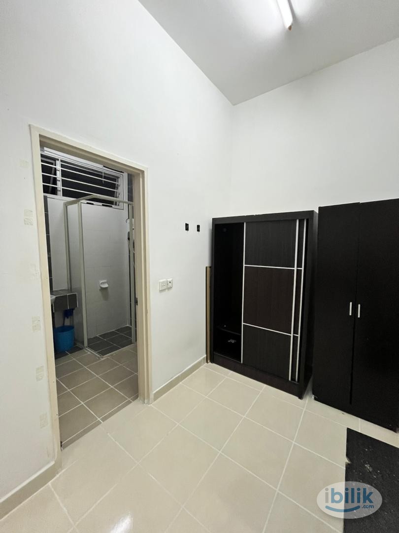 ‼️FIRST MONTH RENTAL RM 1️⃣ONLY‼️SETIA ALAM KLANG MASTER ROOM WITH PRIVATE BATHROOM ROOM FOR RENT💢NEAR TO SETIA CITY MAL - Image 3