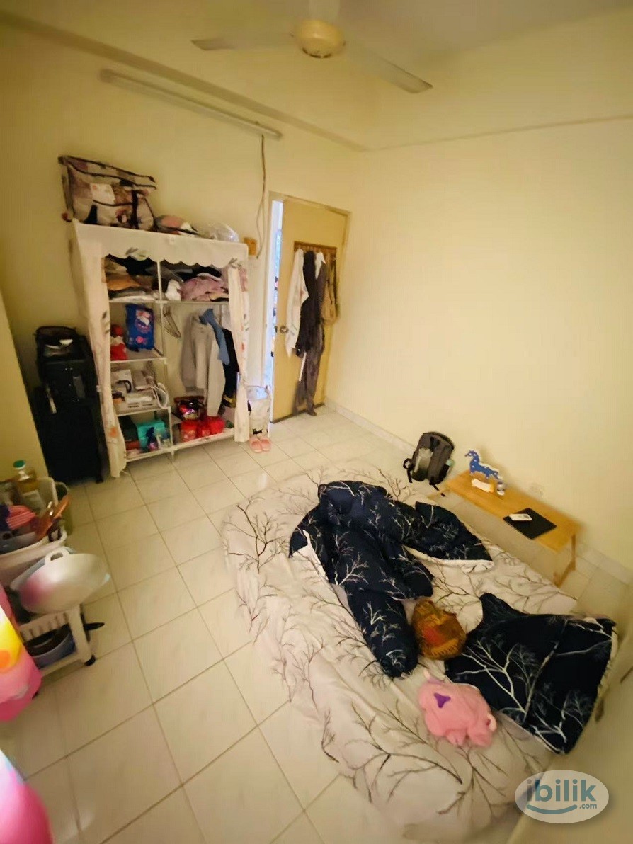 Middle Room at Sri Manja Court, PJ South - Image 5