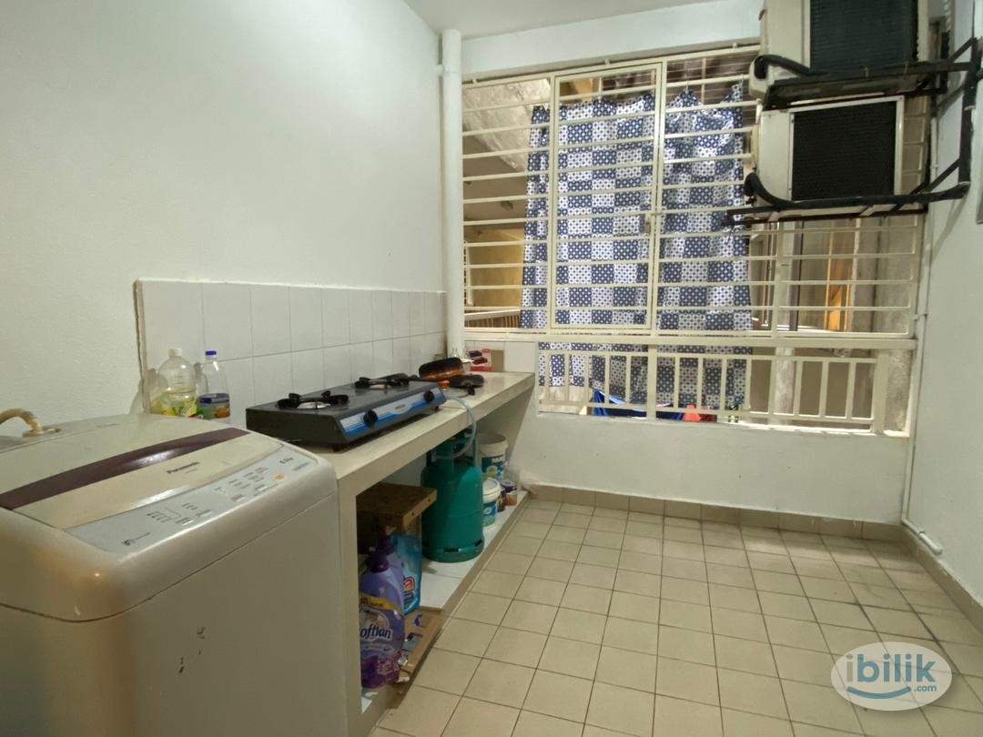 ALL MALE HOUSE Single Room with FREE WIFI & CLEANING - Image 3
