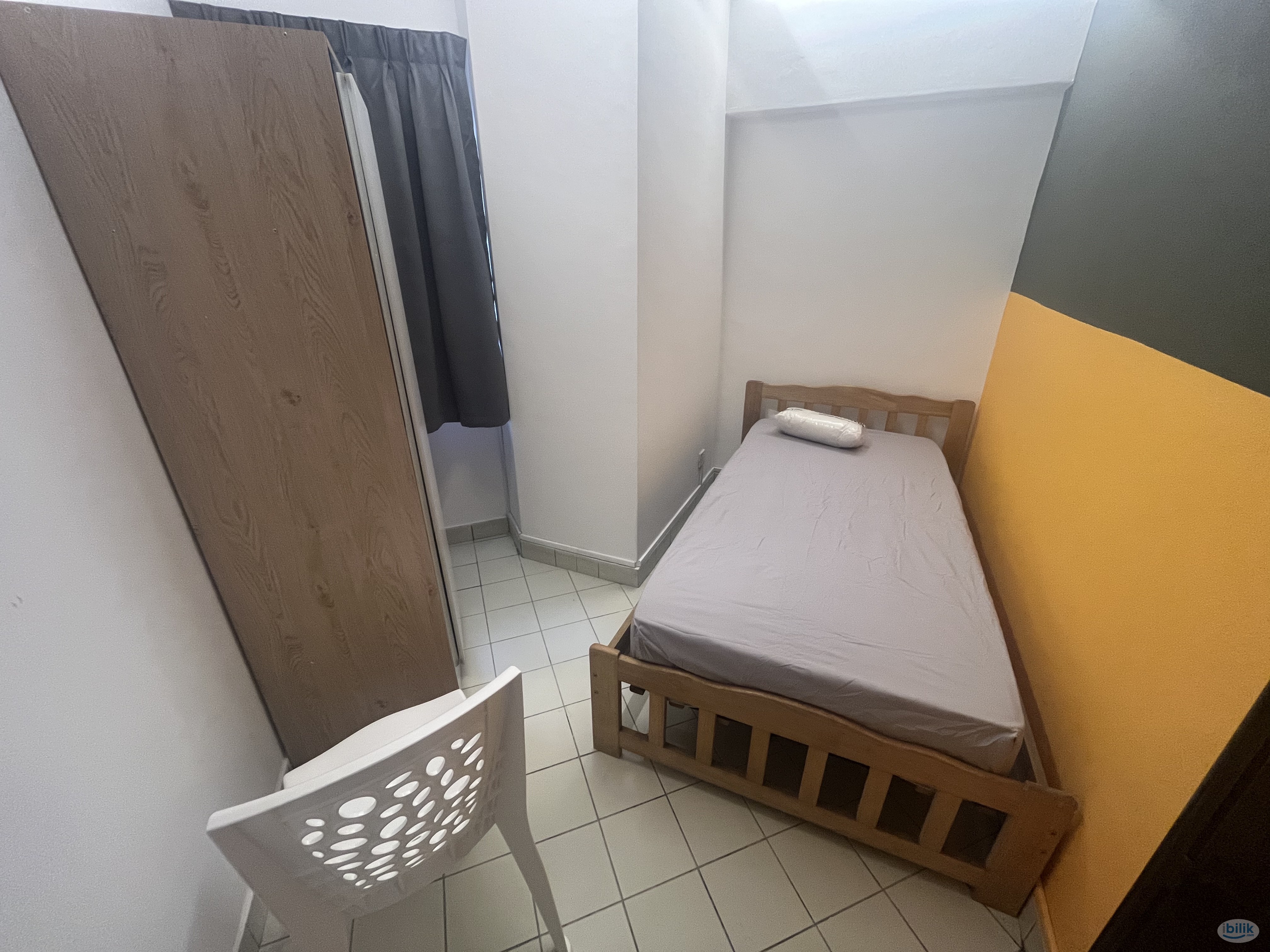 🏢 Villa Puteri – Fully Furnished 🚈Walking to LRT & Sunway Putra Mall🌐 Free WiFi - Image 1