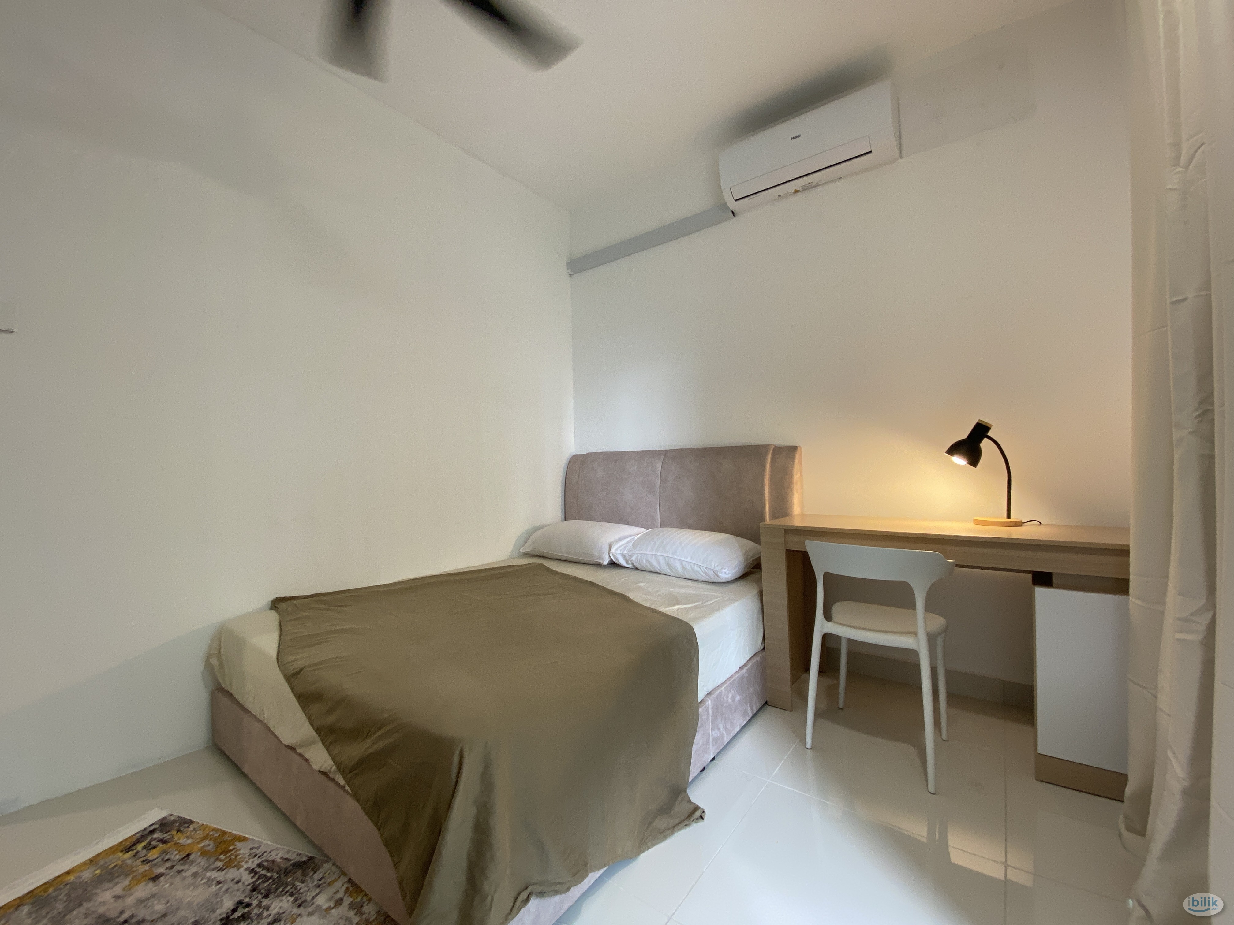Middle Room at Putrajaya, Selangor - Image 2