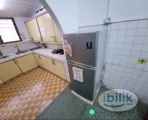 🏡🌈Middle Room at Taman Paramount, Petaling Jaya (150m Walk To Paramount LRT) - Image 3