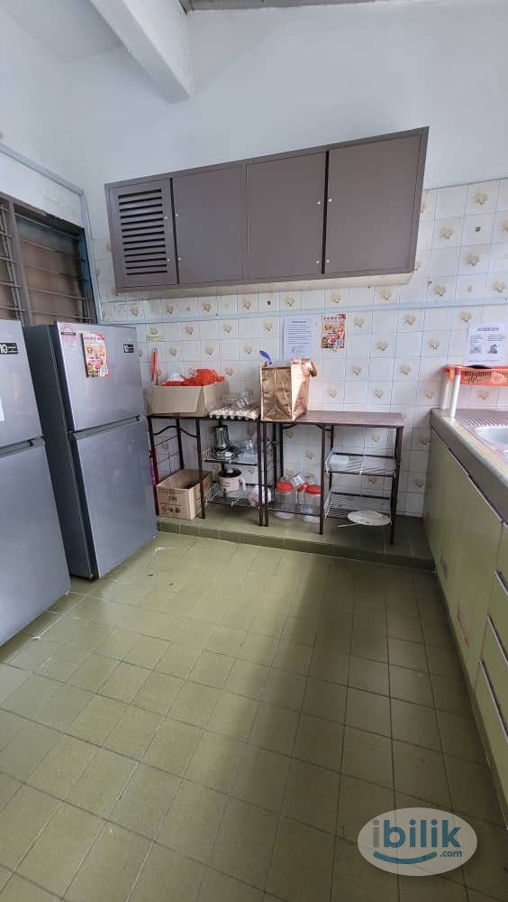 Master Room at SS2, Petaling Jaya ( Walkable to Tmn Bahagia LRT) - Image 3