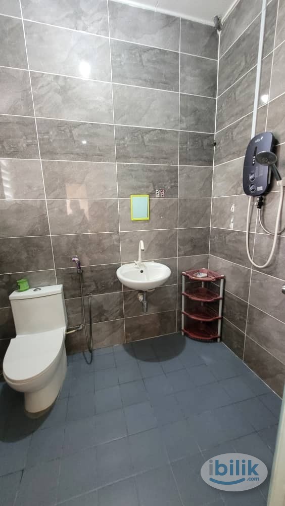 Master Room at SS2, Petaling Jaya ( Walkable to Tmn Bahagia LRT) - Image 5
