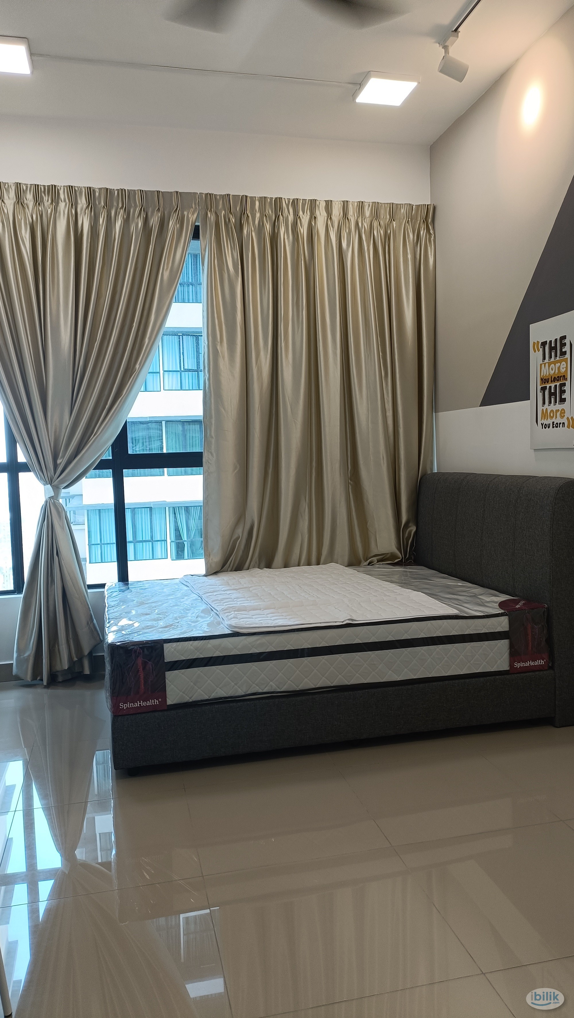 ☘  Lavile Medium Room R1 🚶 4min to MRT 🚅 & Velocity Mall 📍 Cheras Maluri - Image 1