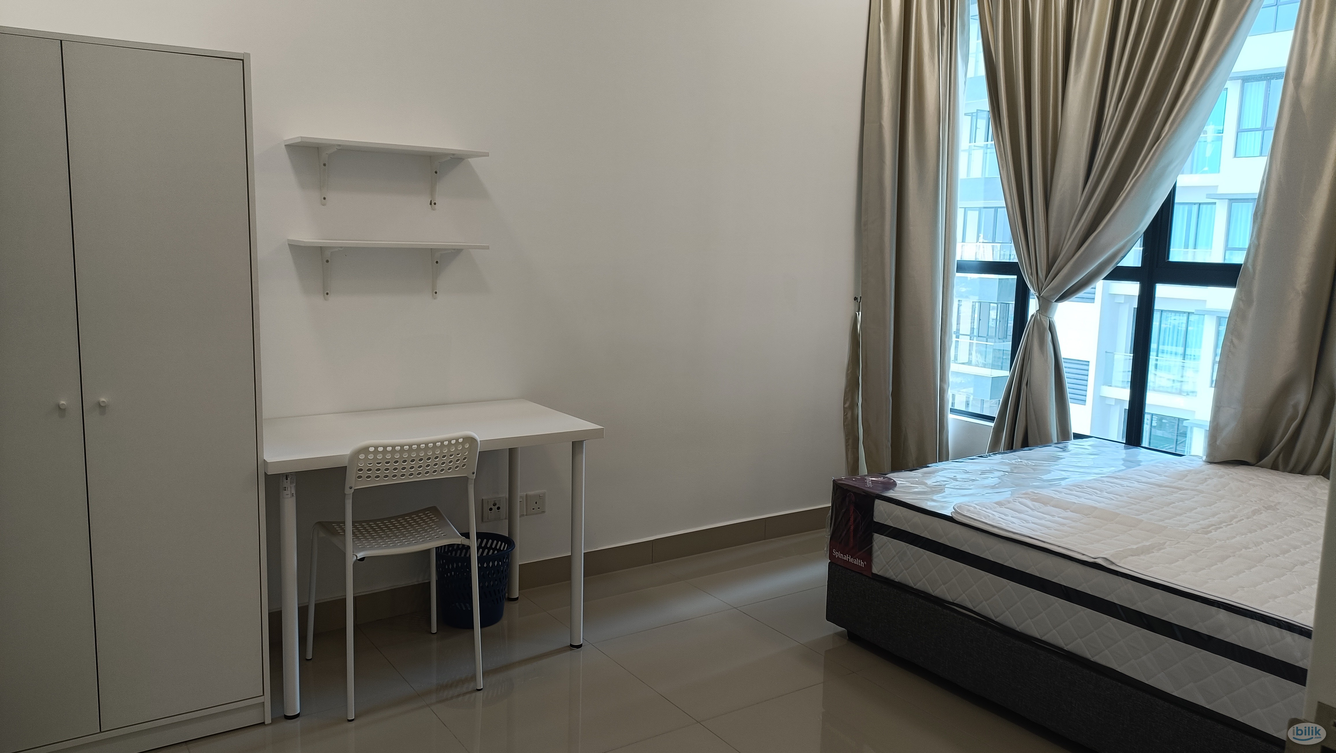 ☘  Lavile Medium Room R1 🚶 4min to MRT 🚅 & Velocity Mall 📍 Cheras Maluri - Image 3