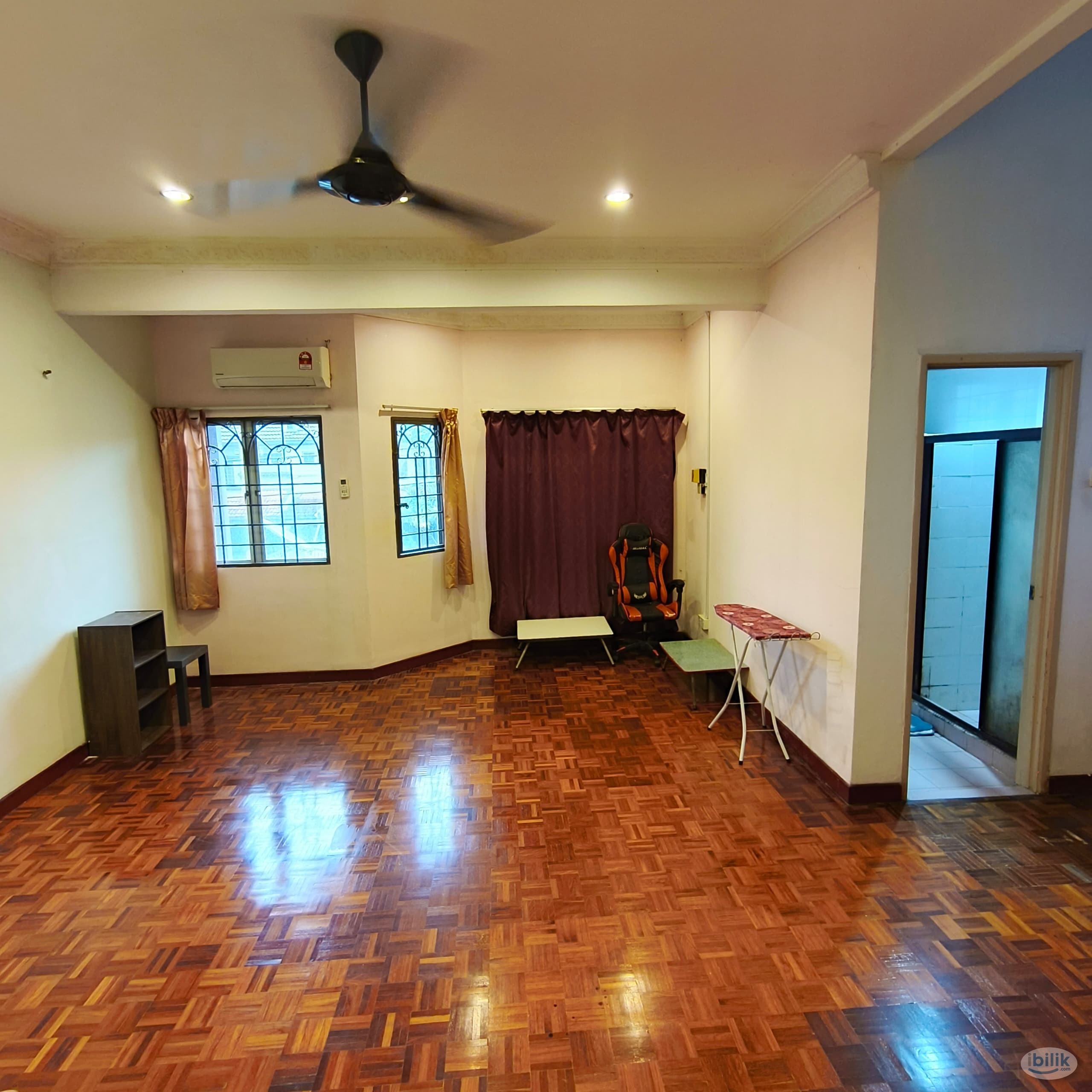 Master Room at Bandar Utama, BU4 - Image 1