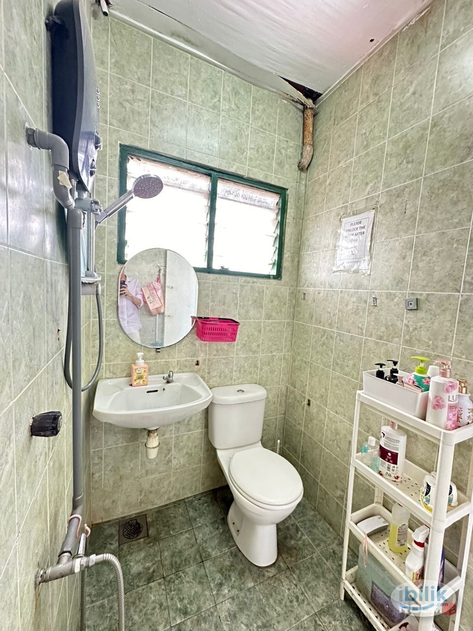 Master Room walking distance to One Utama Gated Guarded area ✨💫🌟 - Image 2