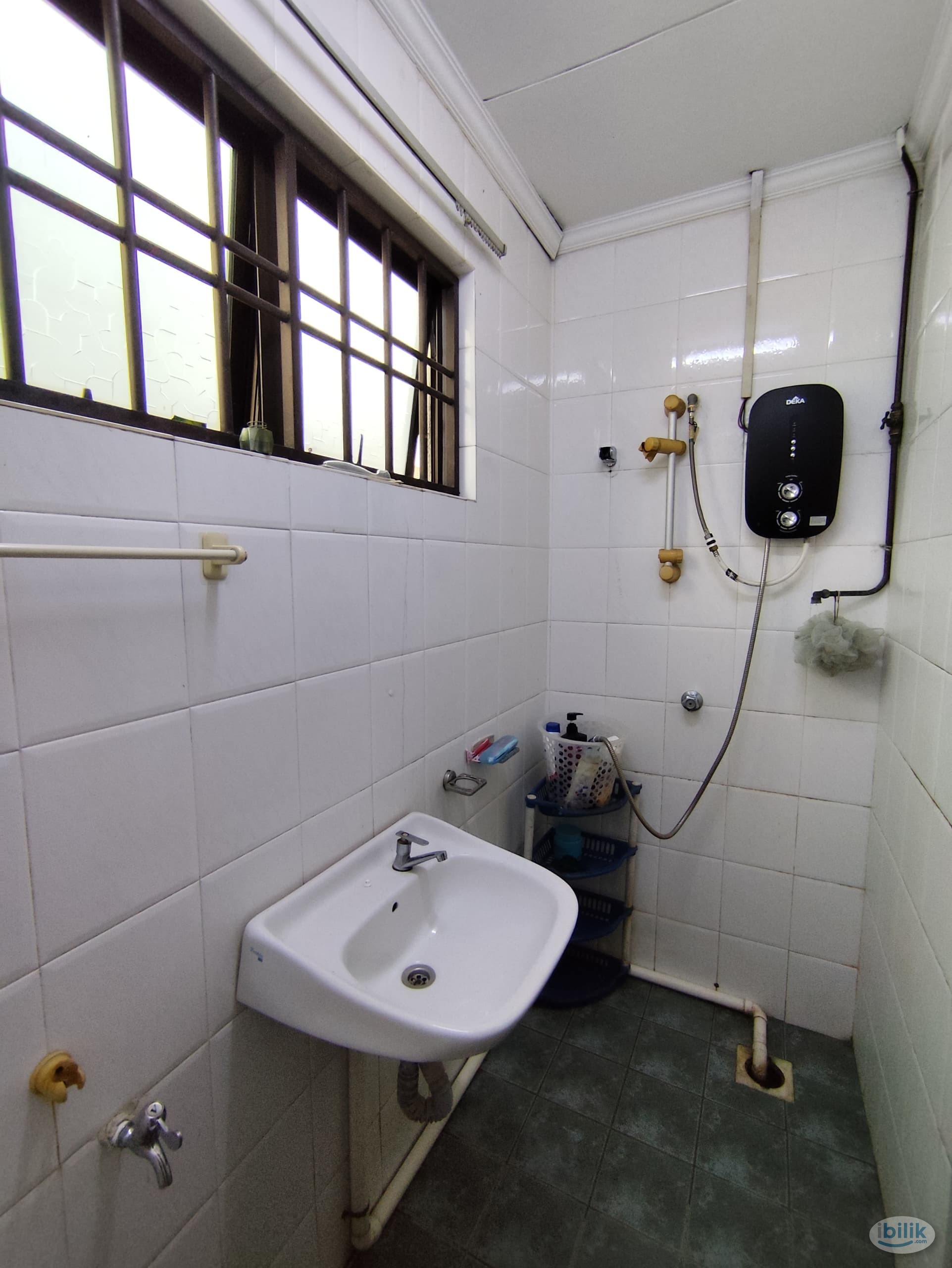 Bandar Utama Medium Room Immediate Move in Near One Utama 🌟💫✨ - Image 4
