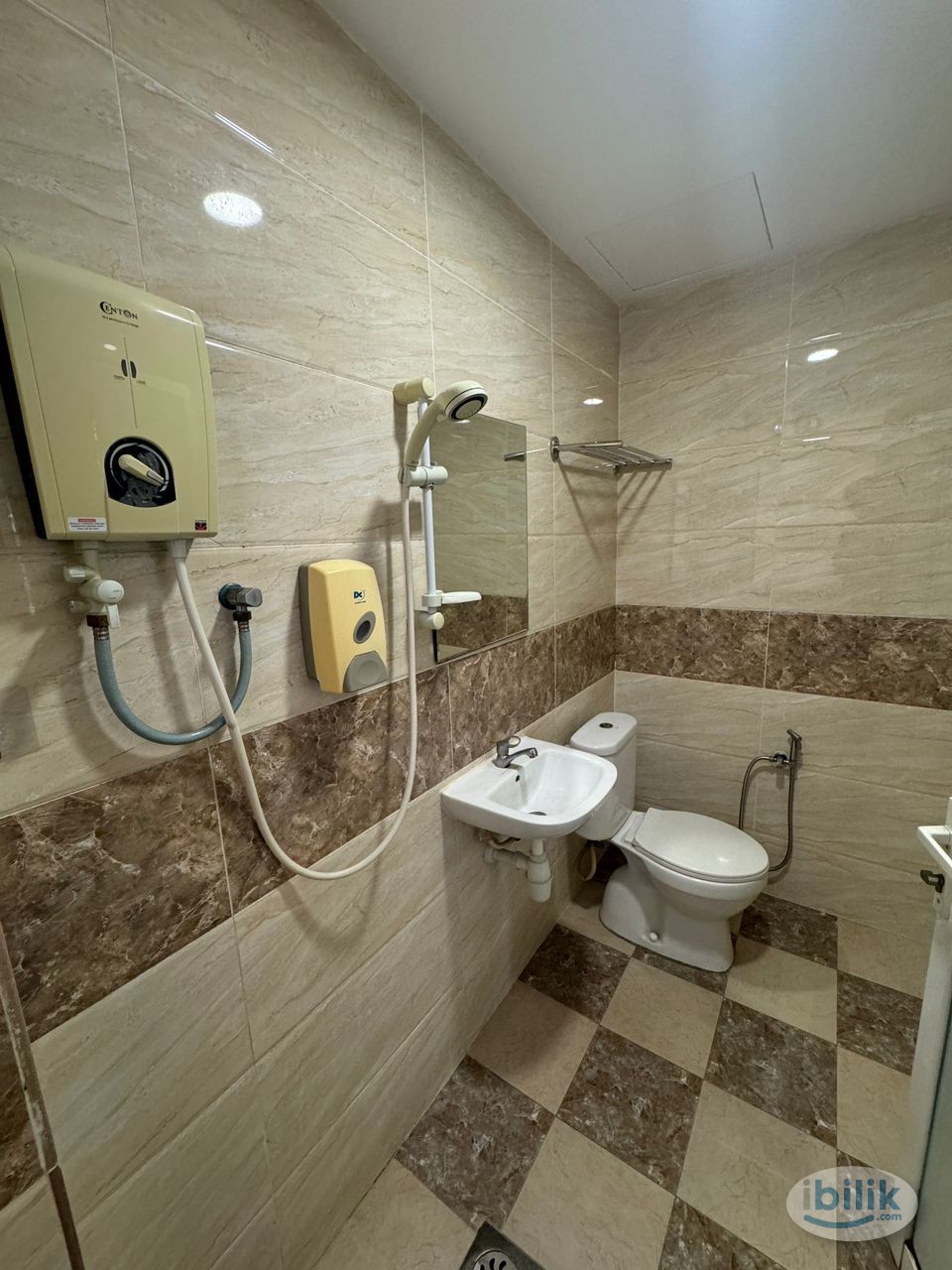 Sunway Pyramid Master Room Immediate Move In 🌟💫✨ - Image 4