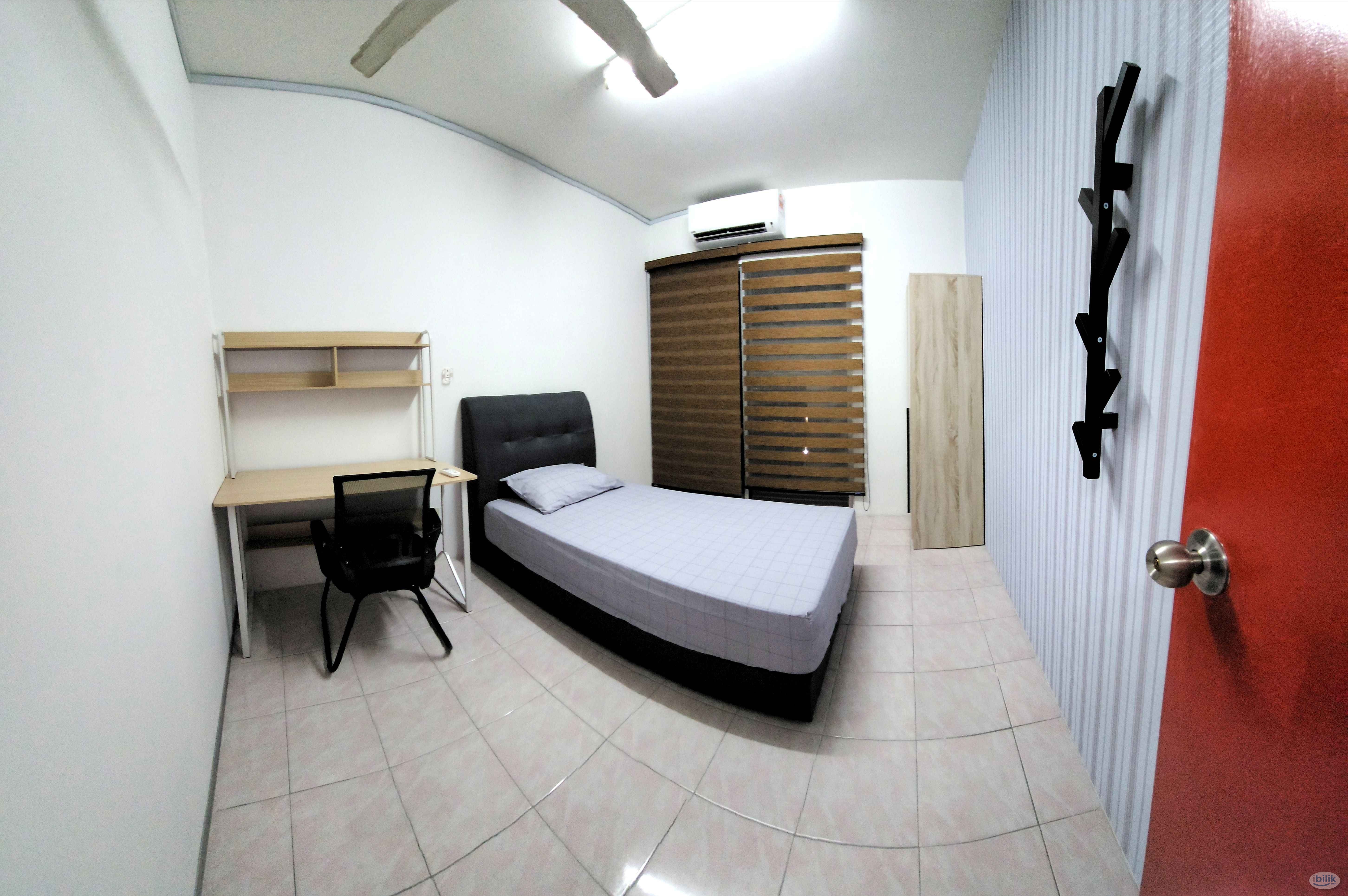 Male Unit@Master Room at Damai Apartment, Subang Bestari (Private Room) - Image 4