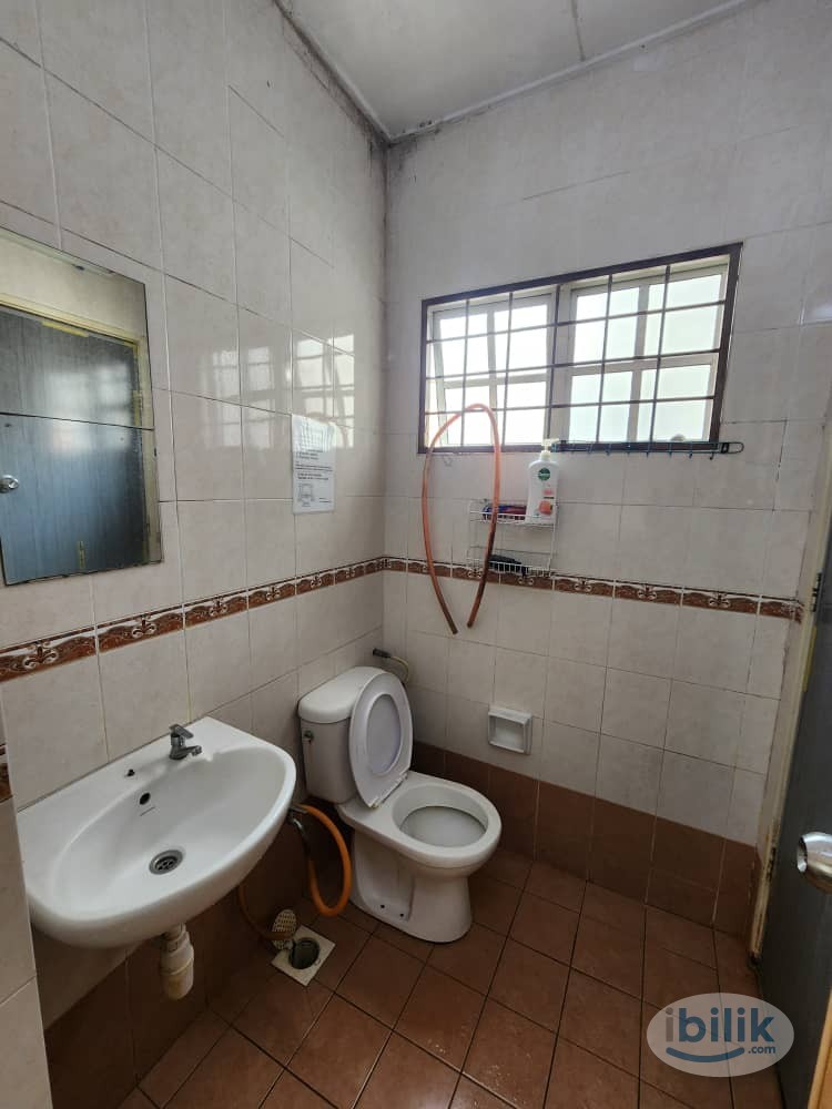 [ Promo | RM 1 For 1st Month ] ❤️‍🔥 Super Comfort Gated Landed House Middle Room at Puchong‼️ - Image 5