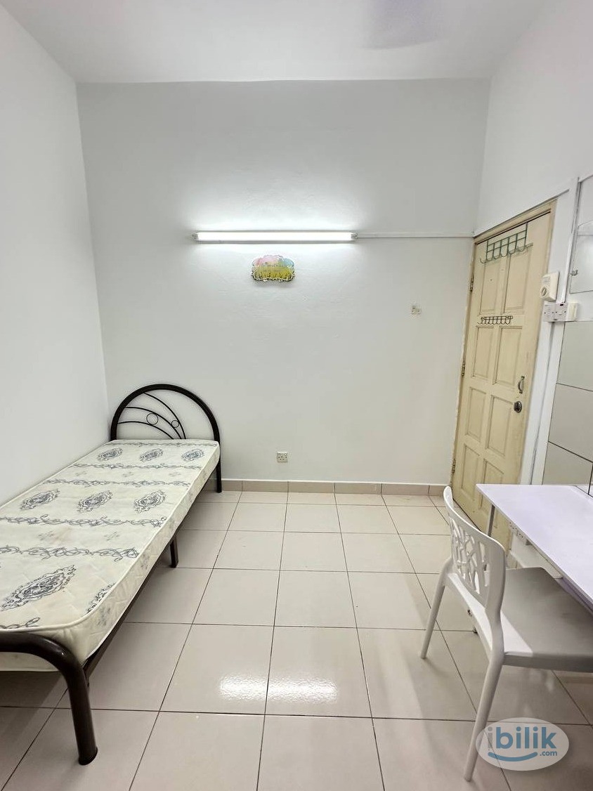 [ Promo | RM 1 For 1st Month ] ❤️‍🔥 Super Comfort Gated Landed House Middle Room at Puchong‼️ - Image 1