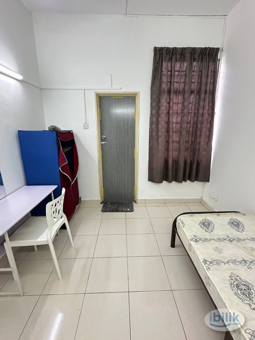[ Promo | RM 1 For 1st Month ] ❤️‍🔥 Super Comfort Gated Landed House Middle Room at Puchong‼️ - Image 2
