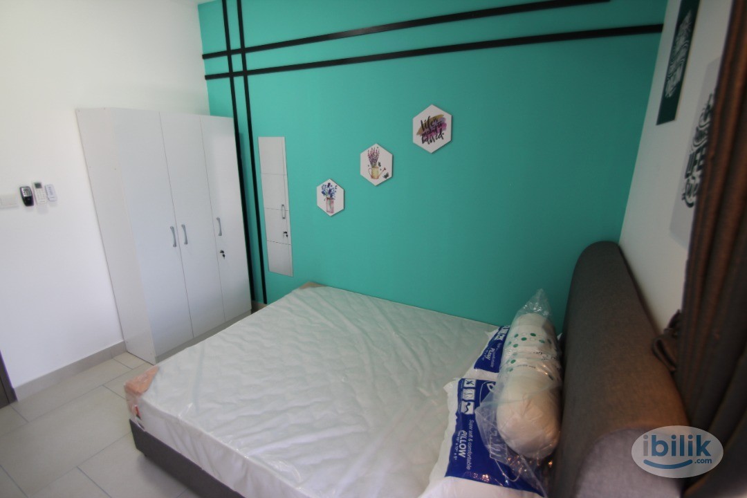 Middle Room at Astetica Residences, Seri Kembangan. - Image 3